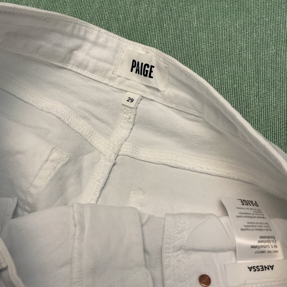 PAIGE Anessa Wide Leg Crop Jeans White Raw Hem NWT 29 - Picture 2 of 12